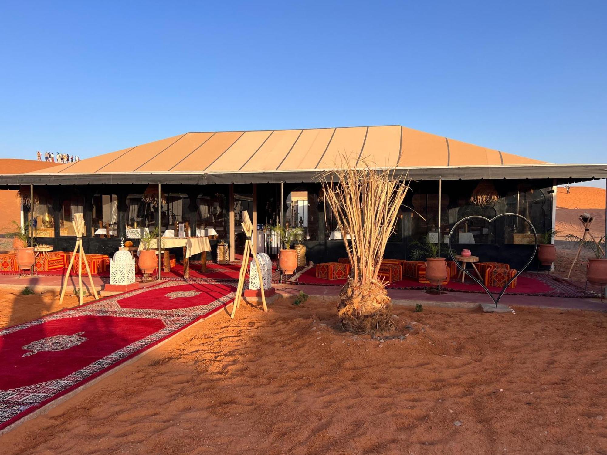 Aladdin Merzouga Camp Eksteriør billede
