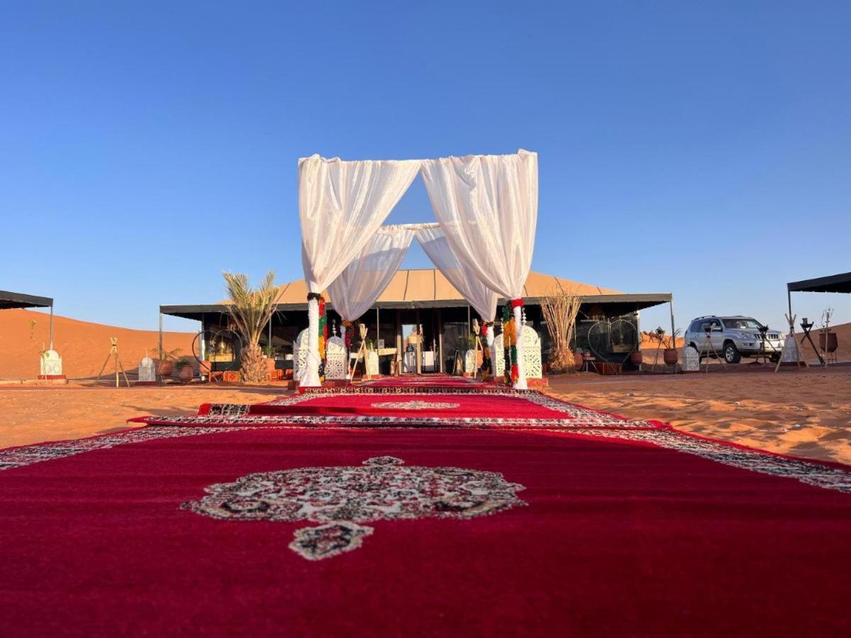 Aladdin Merzouga Camp Eksteriør billede